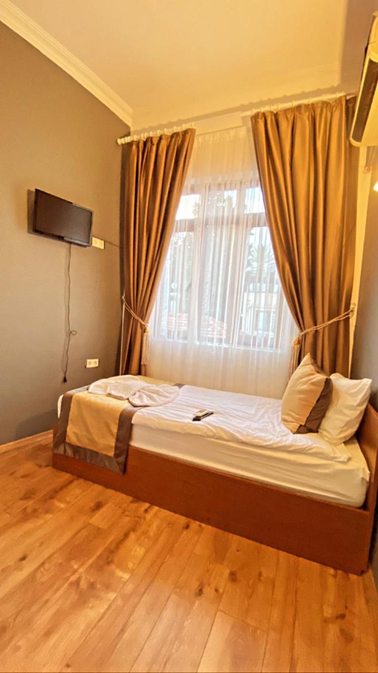 Efsali Hotel Kaleici Antalya Bagian luar foto